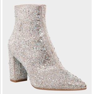 SB-CADY RHINESTONES-7 Betsey Johnson